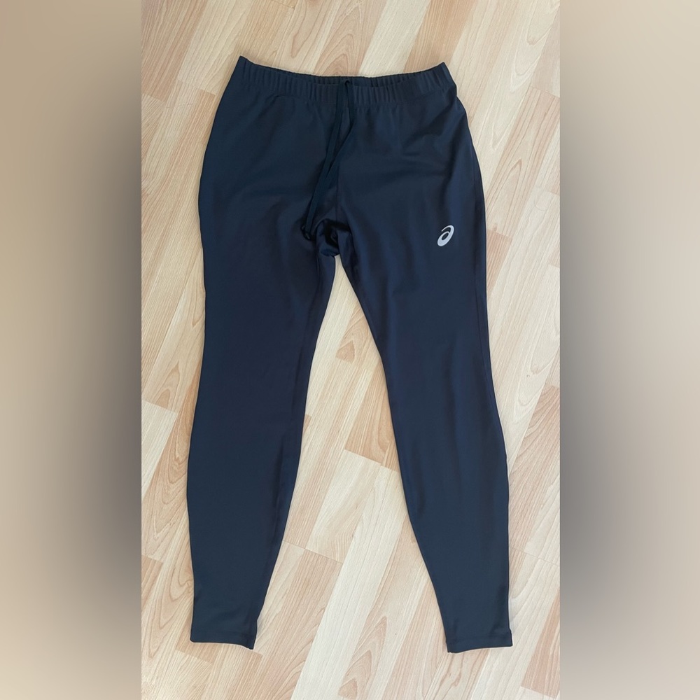 ASICS men’s running tight.